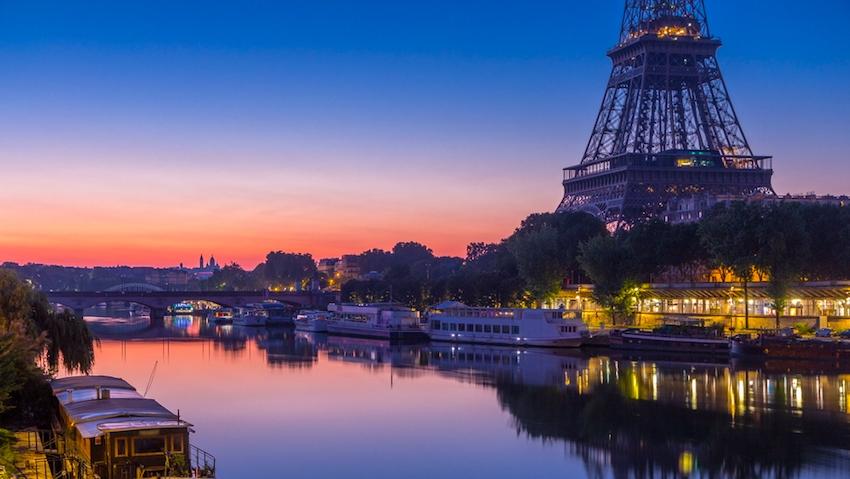 Paris spring travel cover